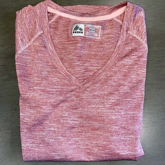 RBX ladies heathered pink t-shirt in size medium. In new condition. - Picture 3 of 4